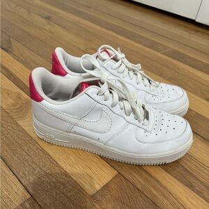 Women’s Nike Air Force 1